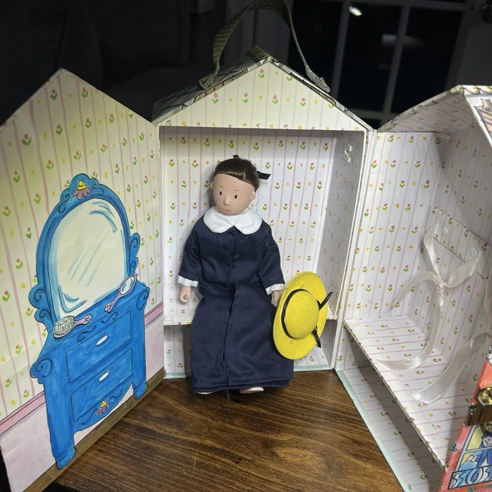 Eden Toys‎ 1999 Madeline Doll House Carrier And Doll Portable With Latch Vtg
